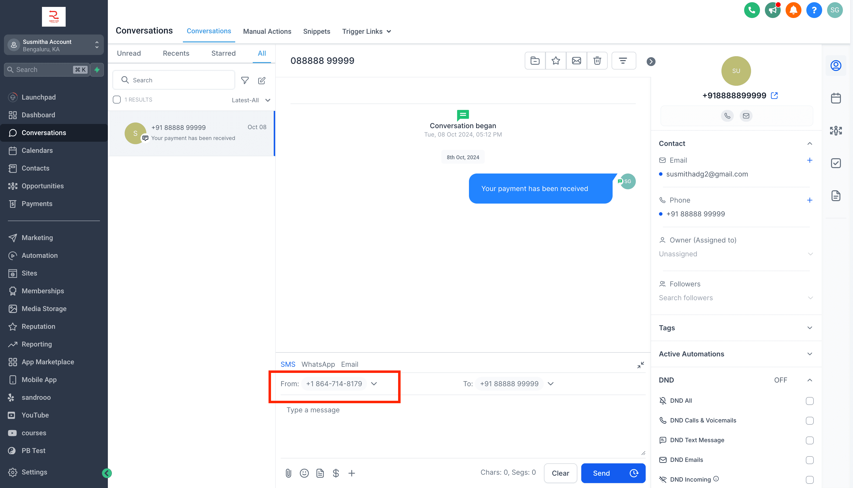 Schermata 1 — Selezionare i numeri mittente e destinatario per gli SMS