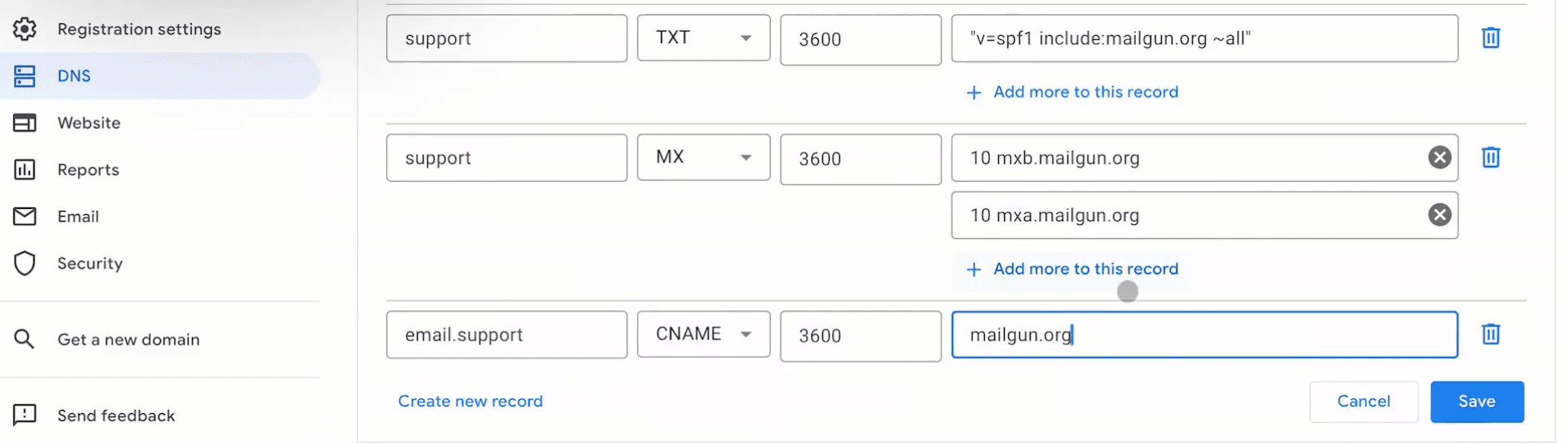 Record CNAME completato in Google Domains
