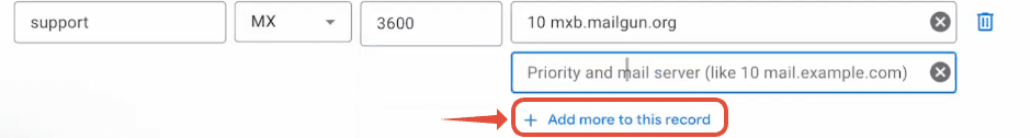 Record MX completato con entrambi i valori Mailgun in Google Domains