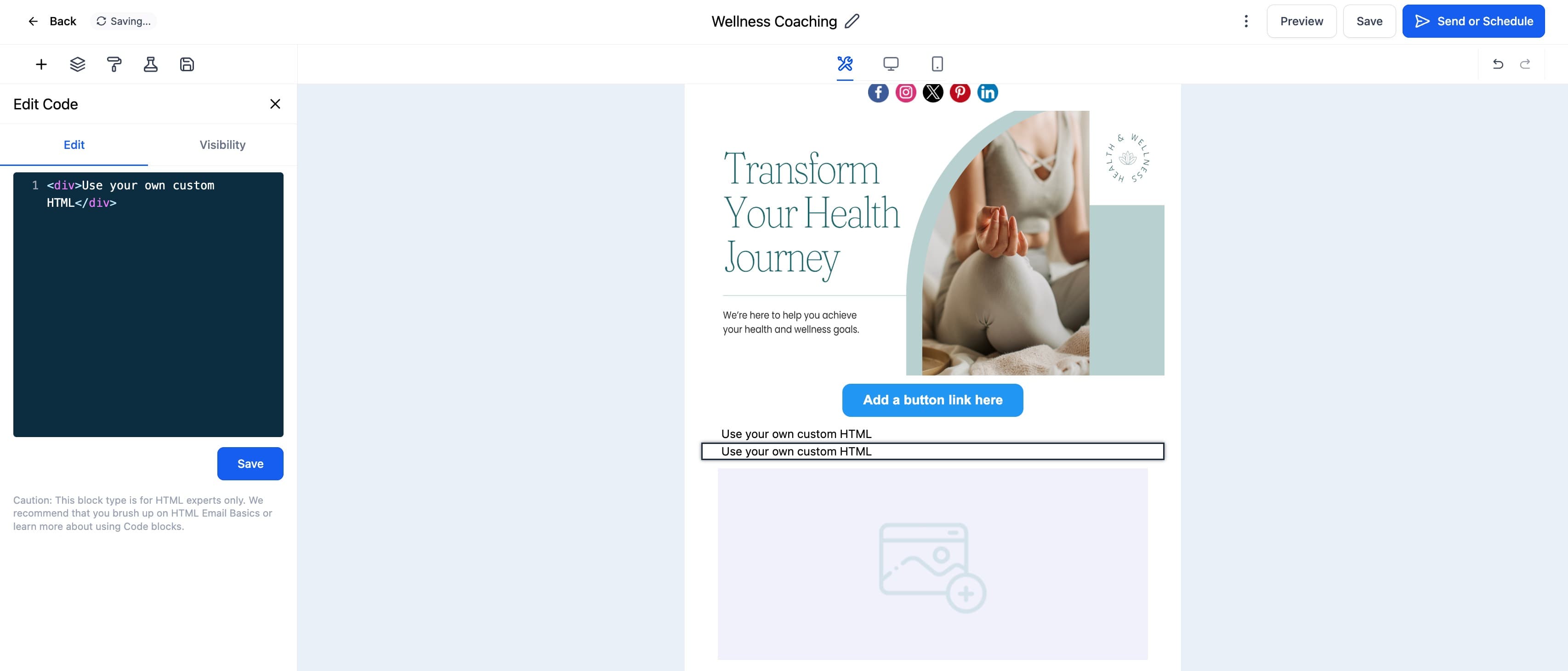 Schermata 4 — Elemento Codice nell'Email Builder